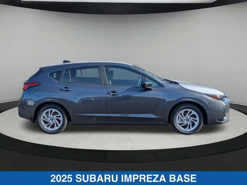 Certified 2025 Subaru Impreza 2.0i AWD/4WD image 2