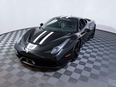 Certified 2015 Ferrari 458 Speciale Coupe image 11