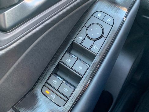 New 2026 Nissan Rogue S image 21