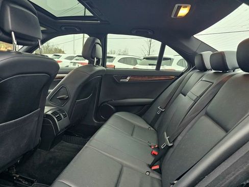 Used 2009 Mercedes-Benz C 300 4MATIC Sedan image 21
