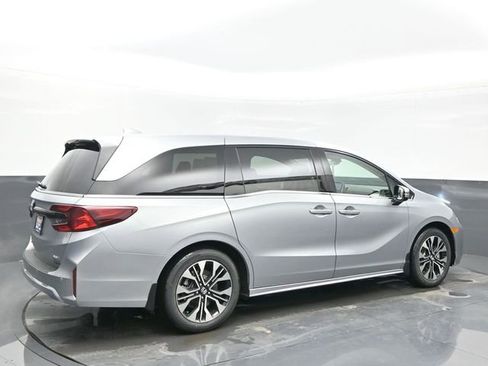 New 2026 Honda Odyssey Elite image 6