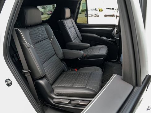 Used 2025 Cadillac Escalade V w/ LPO, Floor Liner Package image 87