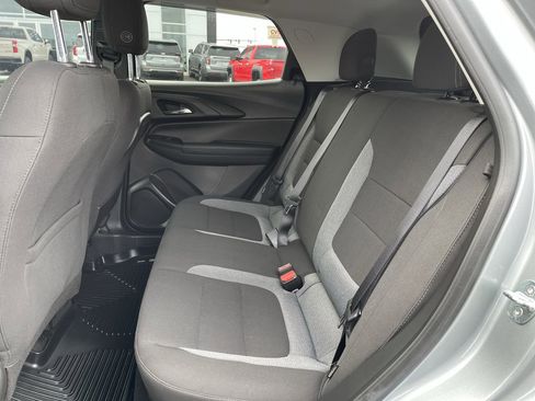 Used 2023 Chevrolet TrailBlazer LT image 25