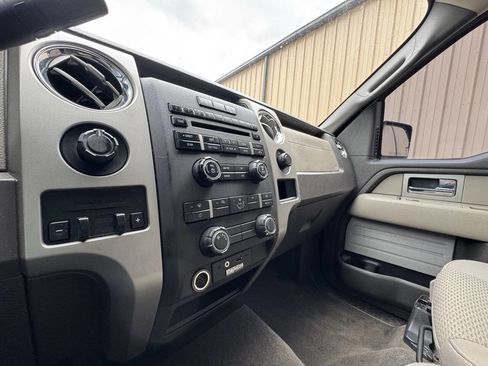 Used 2010 Ford F150 XLT image 14
