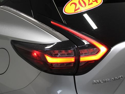 Used 2024 Nissan Murano SL image 54