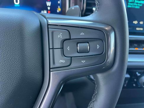 Certified 2023 Chevrolet Silverado 1500 High Country w/ Technology Package AWD/4WD image 32