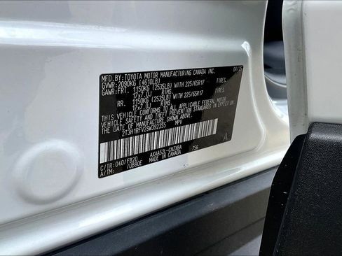 Used 2025 Toyota RAV4 LE image 20