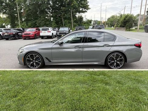 Used 2021 BMW M550i xDrive w/ Dynamic Handling Package AWD/4WD image 5