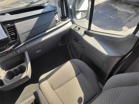 Used 2023 Ford Transit 350 XLT image 12