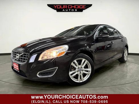 Used 2013 Volvo S60 T5 FWD image 2