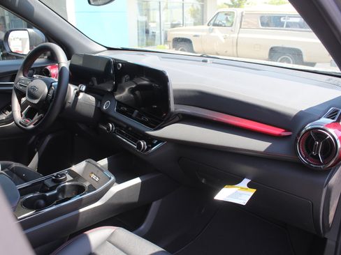 New 2026 Chevrolet Equinox RS AWD/4WD image 13
