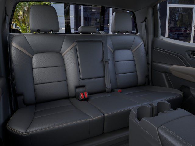 New 2026 GMC Canyon Denali w/ LPO, Black Badging Package AWD/4WD image 17