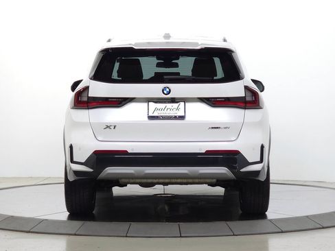 Used 2023 BMW X1 xDrive28i w/ Premium Package AWD/4WD image 7