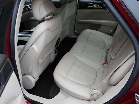 Used 2017 Lincoln MKZ Reserve image 13