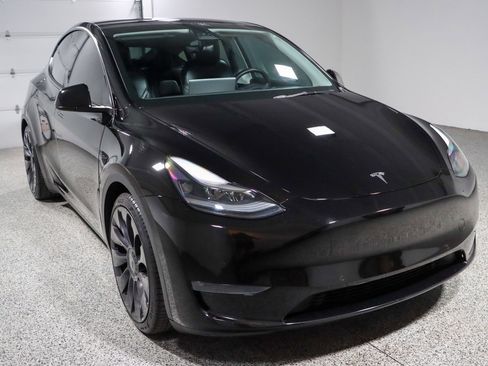 Used 2021 Tesla Model Y Performance AWD/4WD image 5