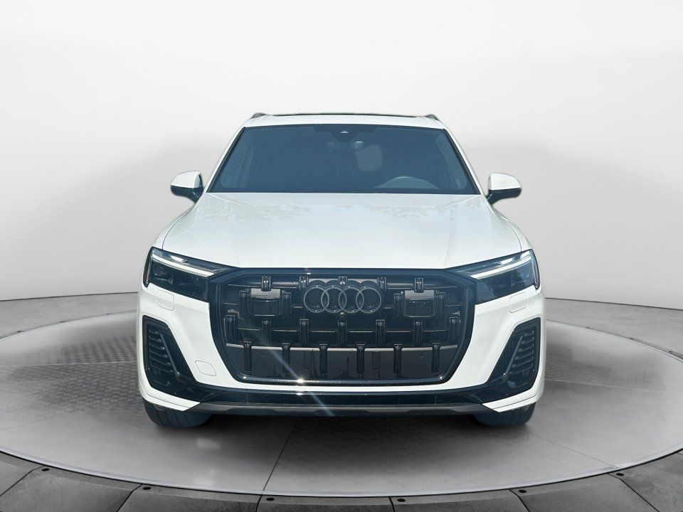 Certified 2026 Audi Q7 3.0T Premium Plus AWD/4WD image 2