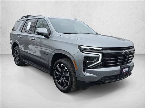 Used 2025 Chevrolet Tahoe RST w/ Comfort Package image 3