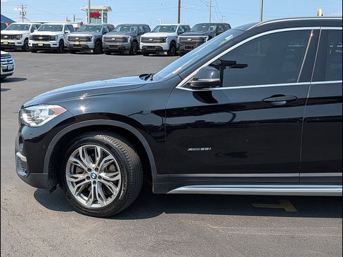 Used 2018 BMW X1 xDrive28i AWD/4WD image 11