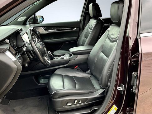 Used 2020 Cadillac XT6 Premium Luxury image 25