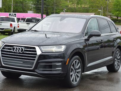 Used 2017 Audi Q7 3.0T Premium Plus w/ Premium Plus Package