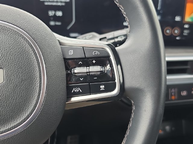 Certified 2025 Kia Sorento SX AWD/4WD image 19