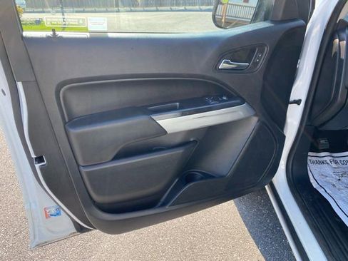 Used 2020 Chevrolet Colorado LT w/ Safety Package AWD/4WD image 10