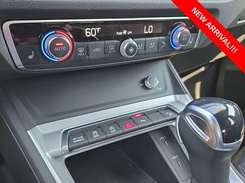 Used 2025 Audi Q3 2.0T Premium AWD/4WD image 23