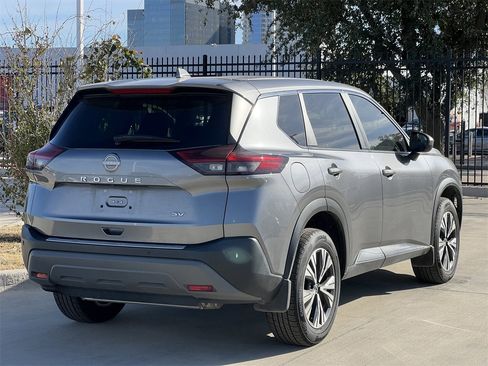Certified 2023 Nissan Rogue SV image 4
