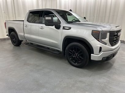 Used 2022 GMC Sierra 1500 Elevation w/ X31 Off-Road Package