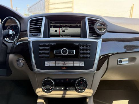 Used 2014 Mercedes-Benz ML 350 2WD image 17