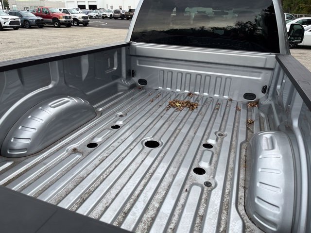 Used 2024 Ford F350 XL AWD/4WD image 2