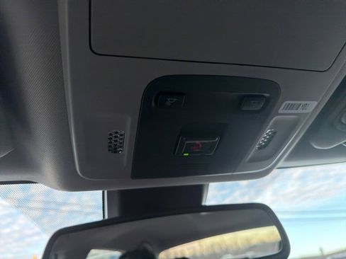 Used 2024 Toyota Camry SE image 62