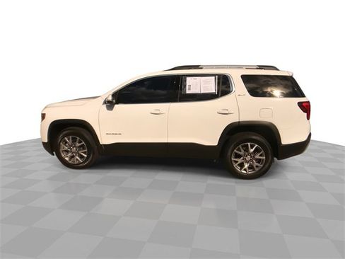Certified 2021 GMC Acadia SLT w/ Preferred Package image 9