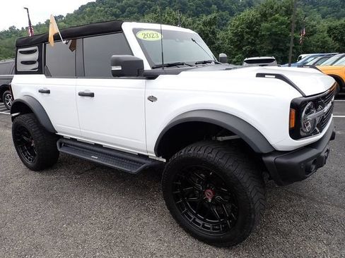 Certified 2023 Ford Bronco Wildtrak AWD/4WD image 10
