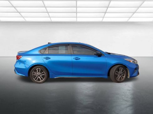 Used 2022 Kia Forte GT-Line w/ GT-Line Premium Package image 4