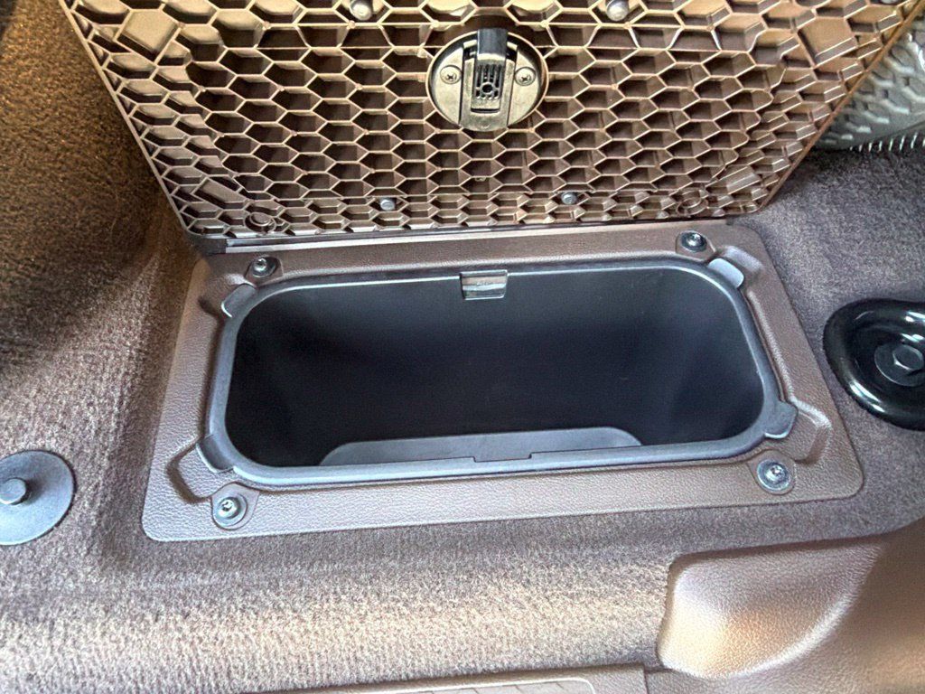 Used 2025 RAM 2500 Limited AWD/4WD image 42