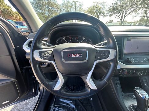 Used 2019 GMC Acadia SLT image 16