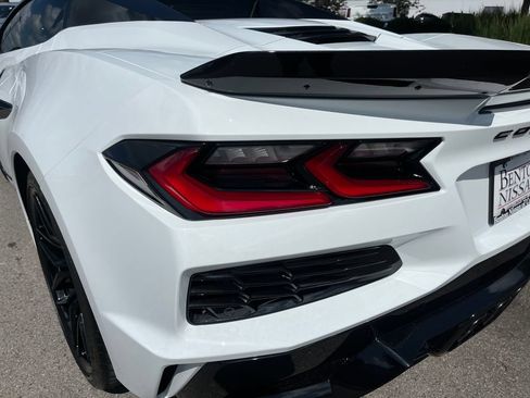 Used 2024 Chevrolet Corvette Z06 RWD image 39