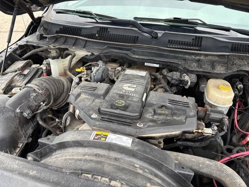 Used 2018 RAM 2500 Tradesman w/ Chrome Appearance Group AWD/4WD image 27