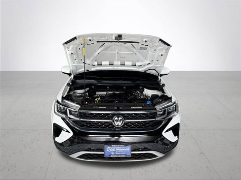 Certified 2023 Volkswagen Taos SEL AWD/4WD image 23