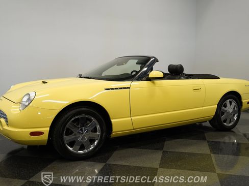 Used 2002 Ford Thunderbird image 6