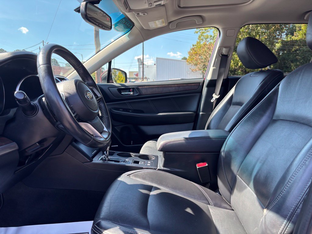 Used 2018 Subaru Outback 2.5i Limited AWD/4WD image 17