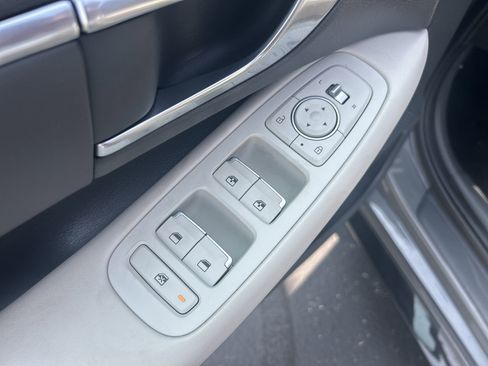 Used 2023 Hyundai Sonata SEL w/ Convenience Package image 16