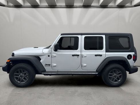 Used 2024 Jeep Wrangler Sport S AWD/4WD image 2