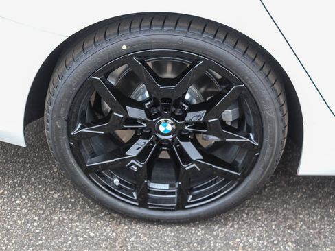 New 2026 BMW 330i Sedan w/ M Sport Package image 8