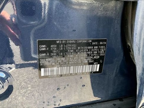 Used 2025 Subaru Outback Limited AWD/4WD image 19