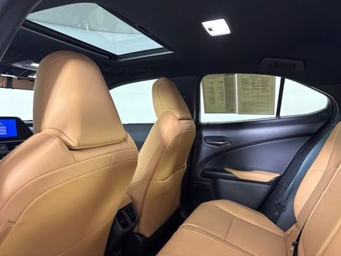 Used 2023 Lexus UX 250h FWD w/ Accessory Package (Z2) image 25
