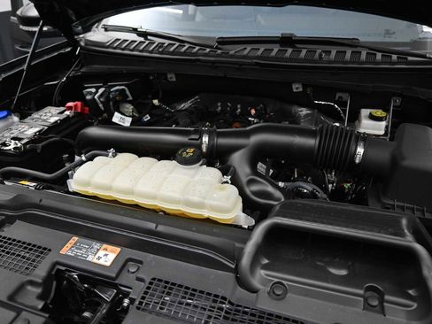 Used 2025 Ford Expedition Max Active image 11