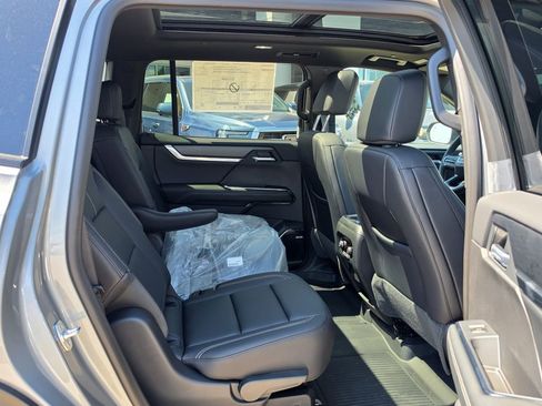 New 2026 GMC Acadia Elevation w/ Black Edition AWD/4WD image 36
