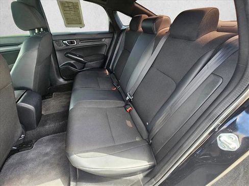 Used 2023 Honda Civic Sport image 18